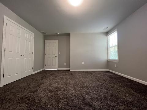 45 Loring St, Springfield, MA 01105 photo 12