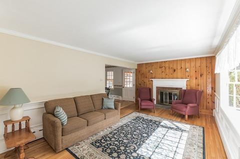 74 Hedge St, Fairhaven, MA 02719 photo 11