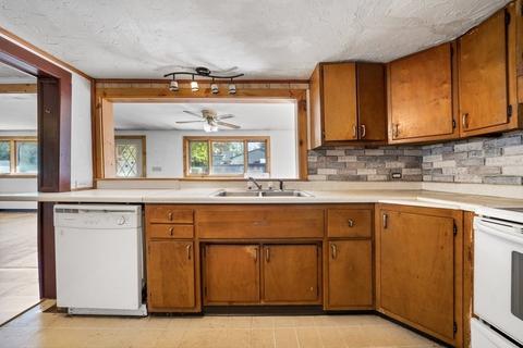 127 Coolidge St, Athol, MA 01331 photo 11
