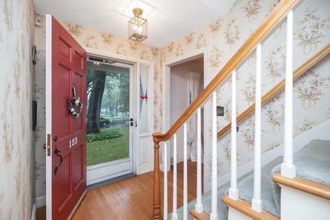 123 Fenimore Blvd, Springfield, MA 01108 photo 2