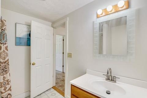 243 Main St, Gardner, MA 01440 photo 11