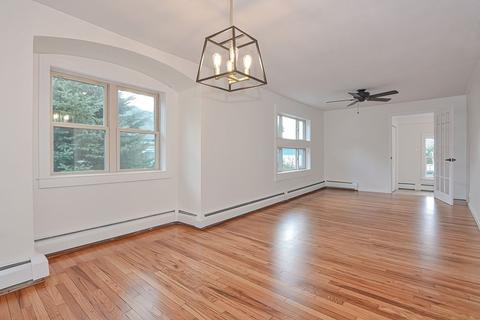 22 Wilbur St, Worcester, MA 01606 photo 8