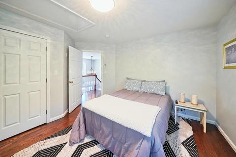 27 Darwin Ln, Walpole, MA 02081 photo 18