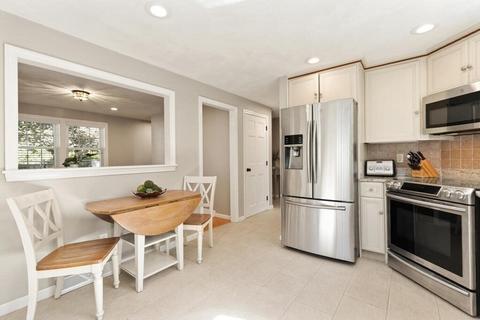 13 Auburn St, Reading, MA 01867 photo 15