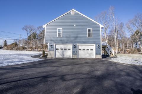 332 Hill St, Raynham, MA 02767 photo 3
