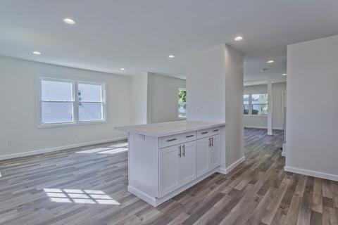 31 Silver St, West Springfield, MA 01089 photo 13