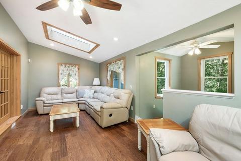 21 Carrier Ln, Sutton, MA 01590 photo 20