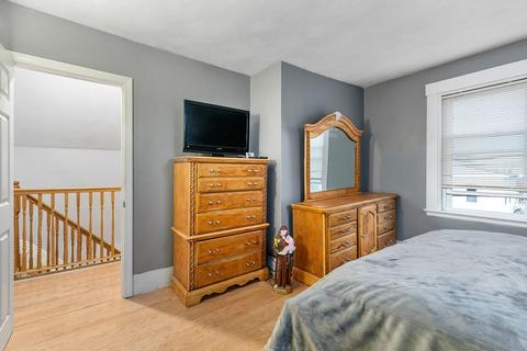 44 Wright St, Stoneham, MA 02180 photo 35