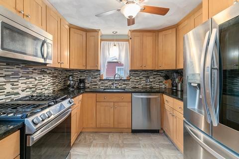 44 Wright St, Stoneham, MA 02180 photo 13