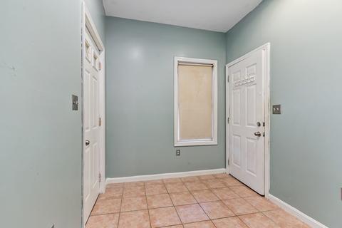 44 Wright St, Stoneham, MA 02180 photo 17