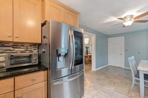 44 Wright St, Stoneham, MA 02180 photo 32
