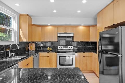 28 Tuttle Dr, Acton, MA 01720 photo 7