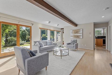 28 Tuttle Dr, Acton, MA 01720 photo 4