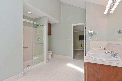 11 Dover Cir, Franklin, MA 02038 photo 25