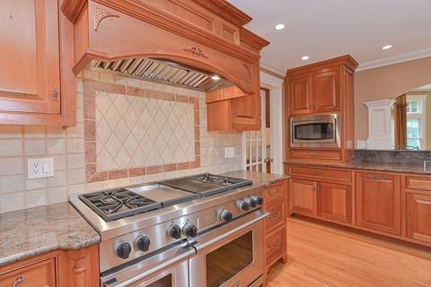 11 Dover Cir, Franklin, MA 02038 photo 6