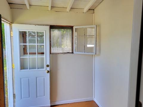 140 State Rd, Phillipston, MA 01331 photo 2