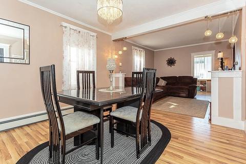 51 Sammet St, Everett, MA 02149 photo 3