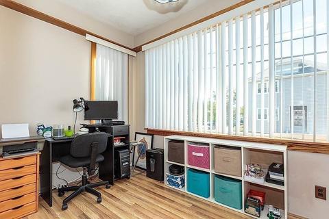 51 Sammet St, Everett, MA 02149 photo 10