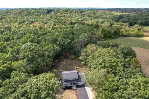 99 Ramshorn Rd, Dudley, MA 01571 photo 5