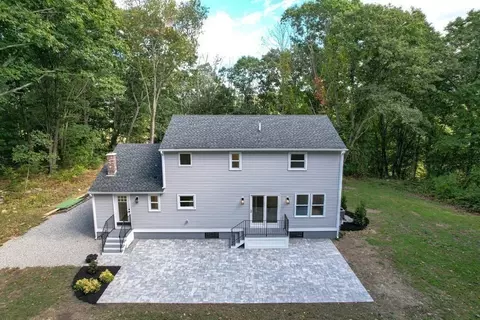 99 Ramshorn Rd, Dudley, MA 01571 photo 4