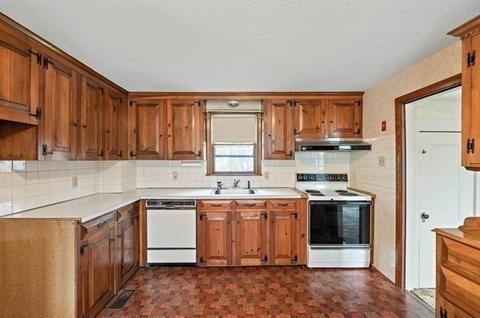 12 Ferry St, Marshfield, MA 02050 photo 3