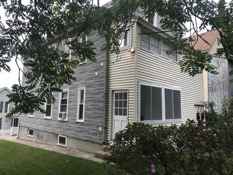 18 Dryden St, Worcester, MA 01605 photo 3