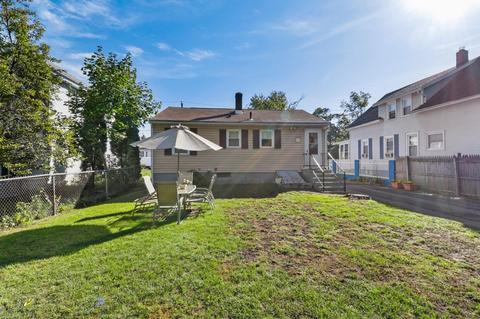 52 Boyer St, Springfield, MA 01109 photo 21