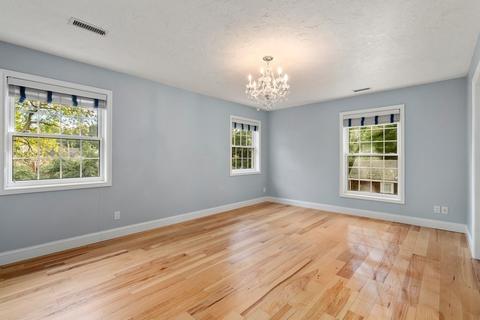67 Smith St, Wellesley, MA 02482 photo 19