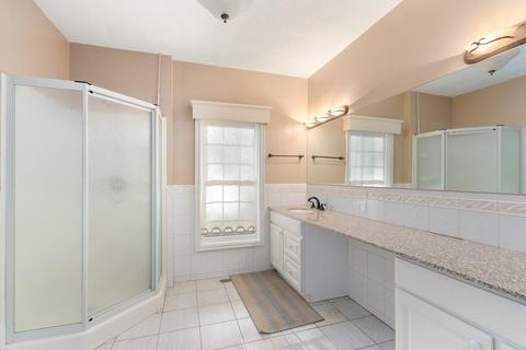 67 Smith St, Wellesley, MA 02482 photo 12