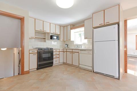 22 Volk Rd, Dedham, MA 02026 photo 6