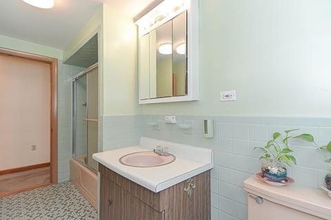 22 Volk Rd, Dedham, MA 02026 photo 12
