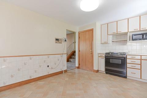 22 Volk Rd, Dedham, MA 02026 photo 7