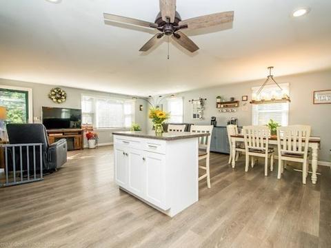 649 Middle Rd, Acushnet, MA 02743 photo 6