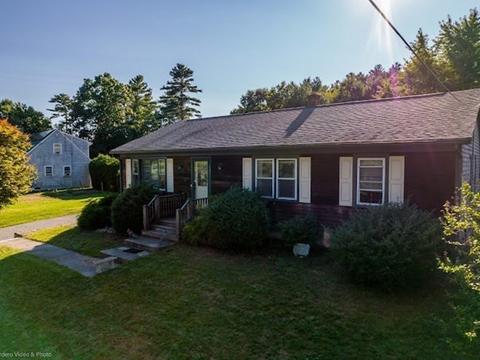 649 Middle Rd, Acushnet, MA 02743 photo 1