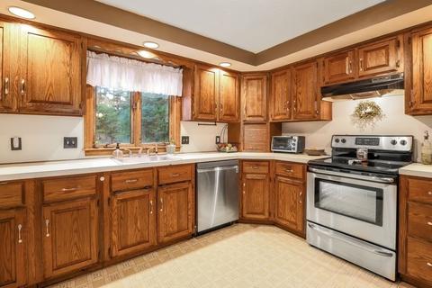 283 Maple St, Franklin, MA 02038 photo 5