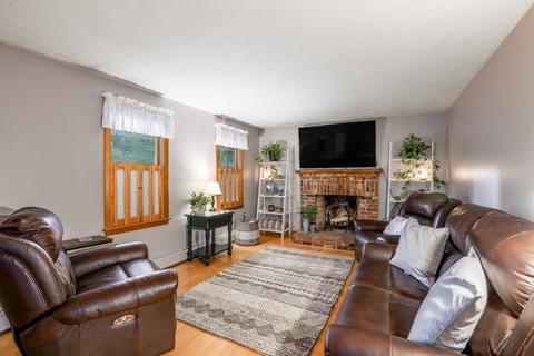 283 Maple St, Franklin, MA 02038 photo 14