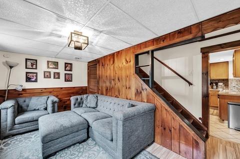 112 Center, Windsor Locks, CT 06096 photo 4