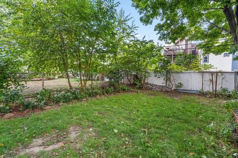 653 E Sixth St, Boston, MA 02127 photo 4
