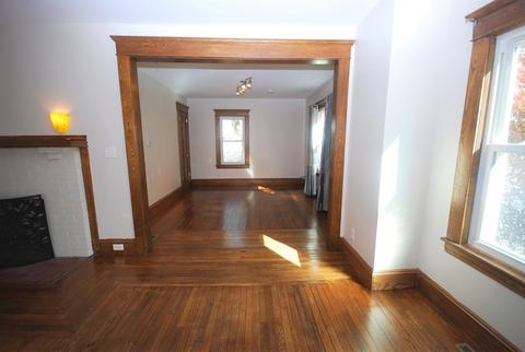 43 Castle St, Springfield, MA 01118 photo 9