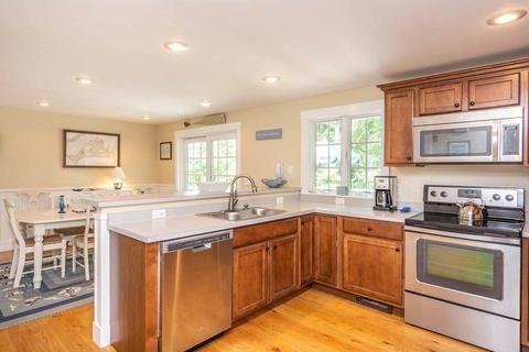 196 Springhill Rd, Tisbury, MA 02568 photo 12