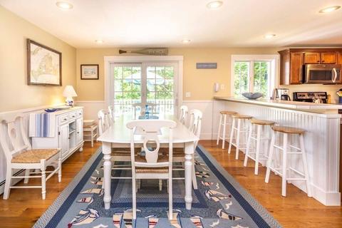 196 Springhill Rd, Tisbury, MA 02568 photo 7