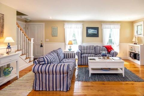 196 Springhill Rd, Tisbury, MA 02568 photo 5