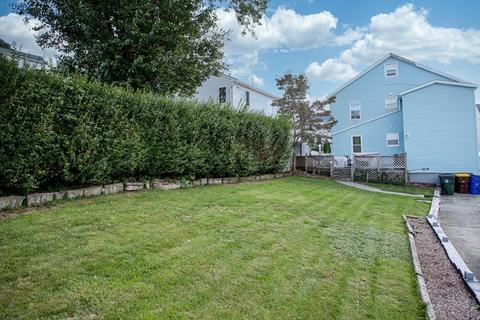 62 Emerson St, Fall River, MA 02720 photo 8