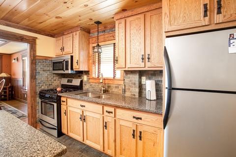 62 Emerson St, Fall River, MA 02720 photo 13
