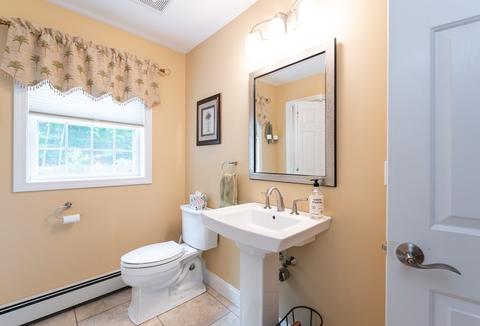 18 Evelyn St, Hooksett, NH 03106 photo 14