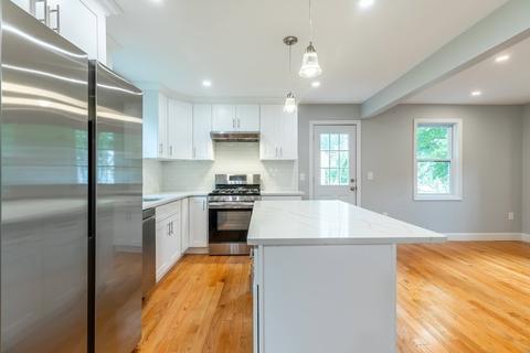 35 Willis Ave, Framingham, MA 01702 photo 11