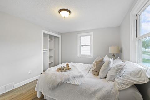 36 Standish Ave, Wareham, MA 02538 photo 16