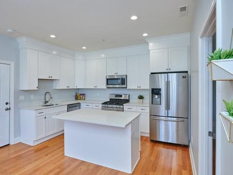227 Hancock St #3, Everett, MA 02149 photo 1