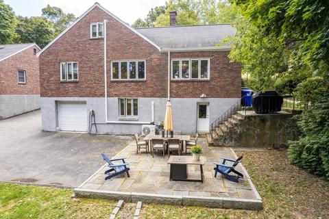 71 Jordan Rd, Brookline, MA 02445 photo 19
