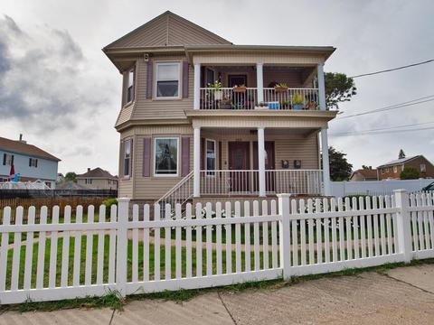 857 New Boston Rd, Fall River, MA 02720 photo 2